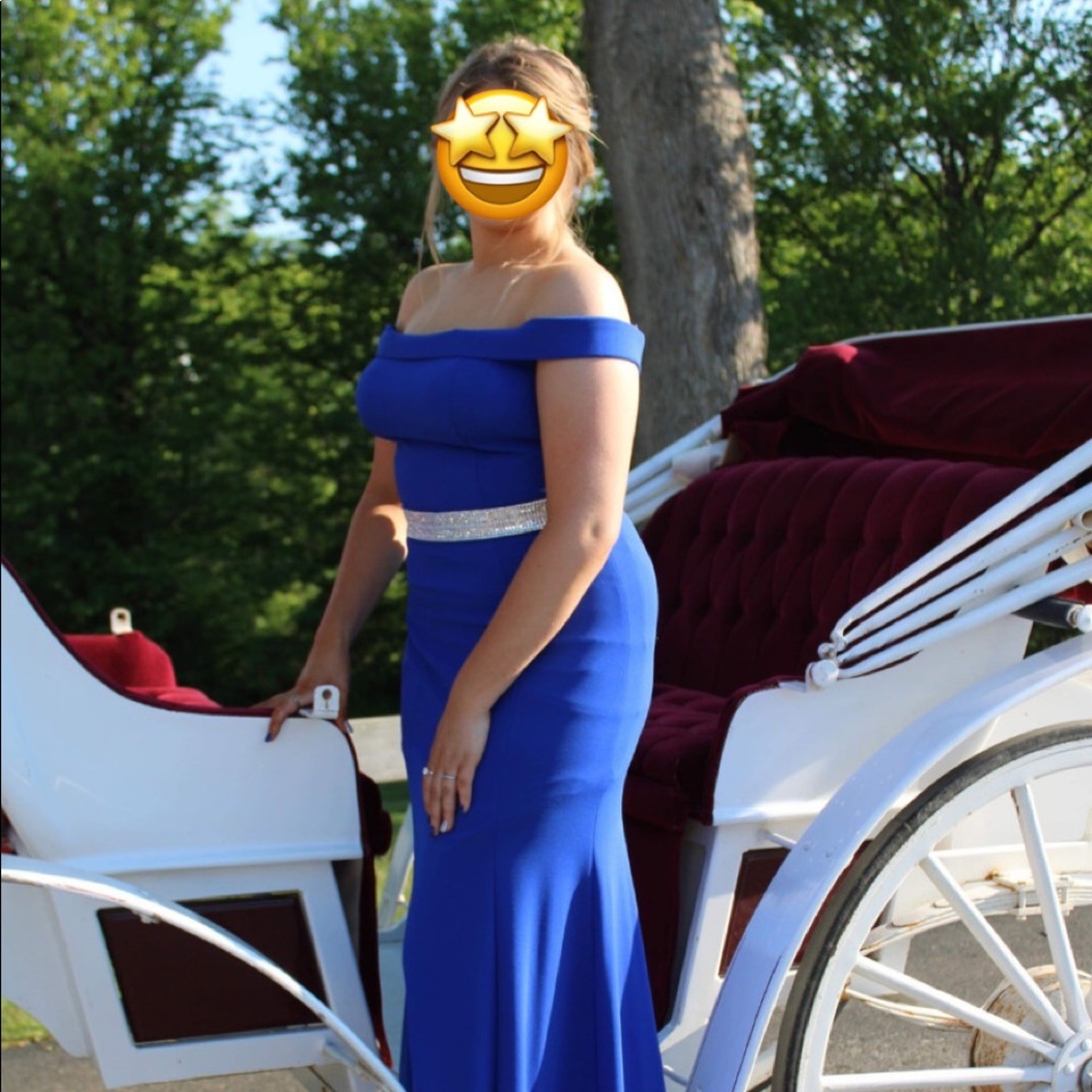 Blue Prom Dress with sparkly belt.